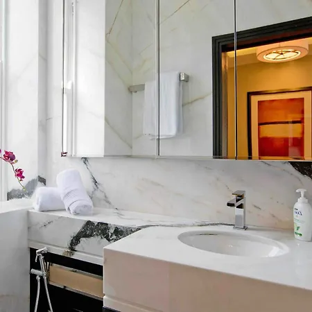 Cityscape Place Villa
